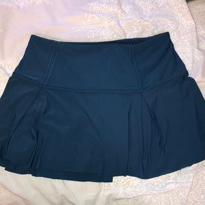 Lululemon skirt